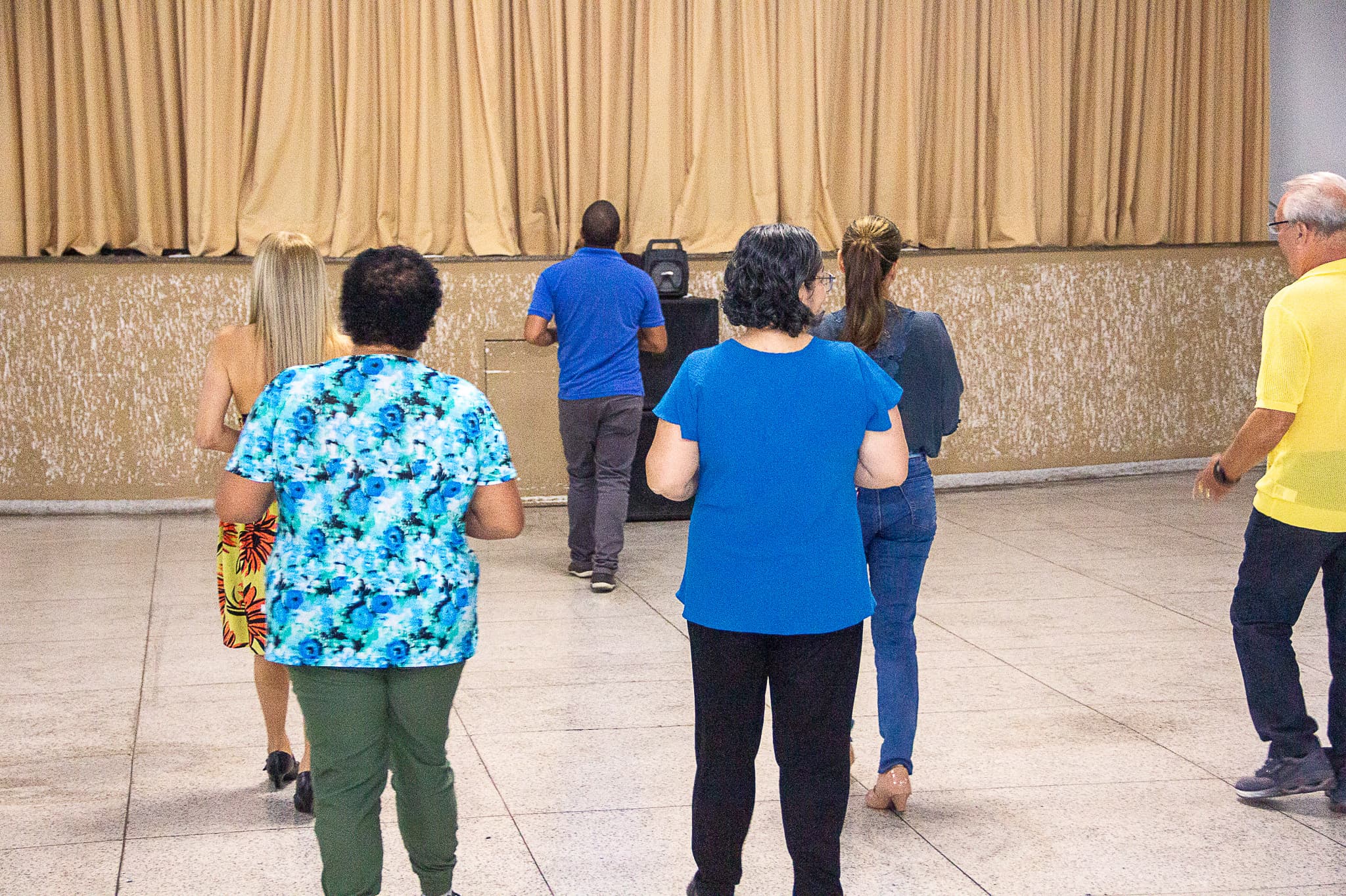 Aula de Yoga - Foto 2